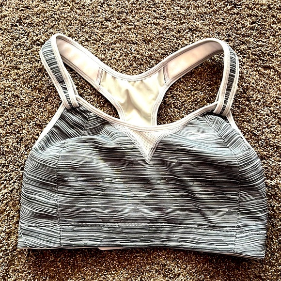 Brooks Intimates & Sleepwear Brooks Rebound Racer Sports Bra Size